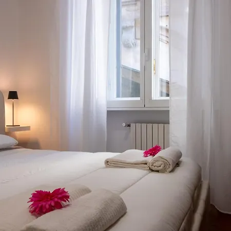 Duomo 2 - Wi-fi & Ac Free Διαμέρισμα *